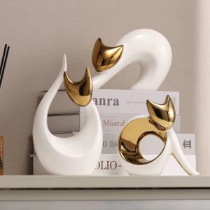 MODERN CAT FIGURINE