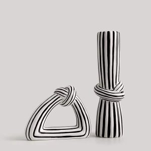 WHITE AND BLACK PAIRED KNOTTED VASE