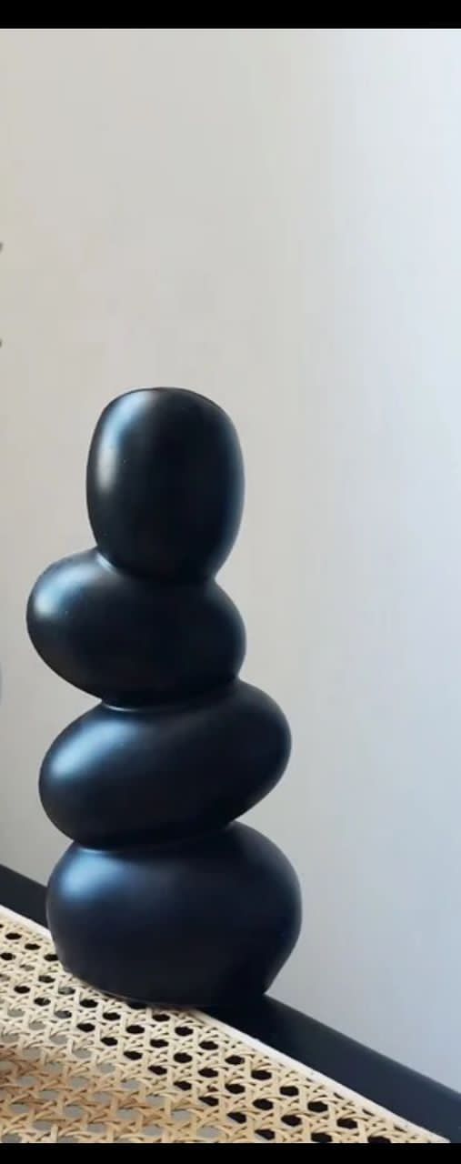 Egg Overlay [Black]
